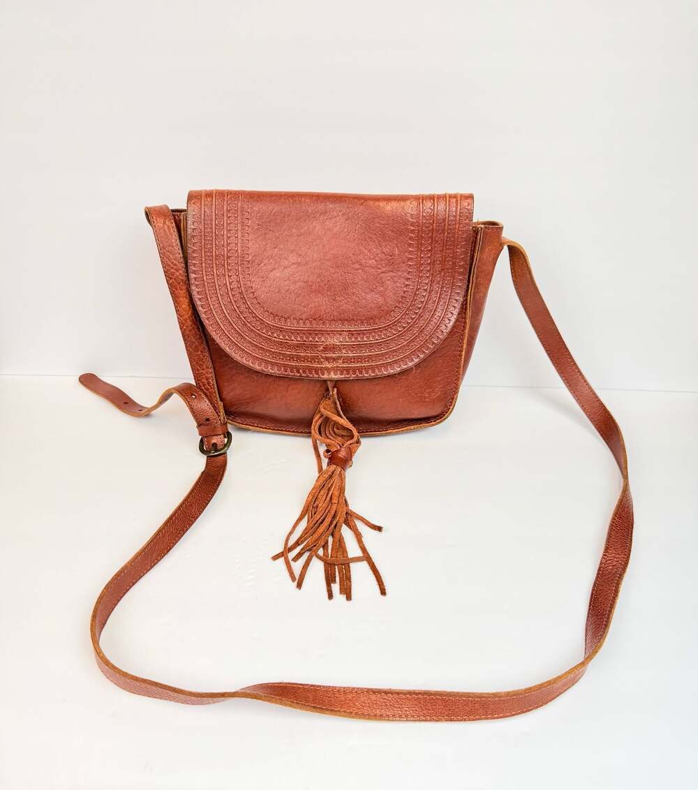 Lucky Brand Vall Leather Crossbody Bag with Tassel - Picture 2 of 8